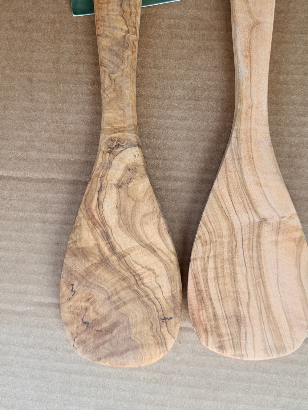 2 x Olive Wood Flat Kitchen Utensils 12” - Picture 2 of 7